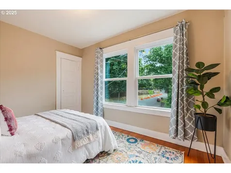 801 SE 25th Avenue Portland OR 97214