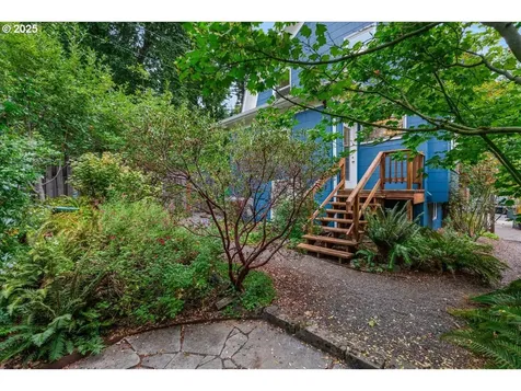 801 SE 25th Avenue Portland OR 97214