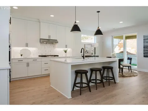 16108 Serres Farms Way Oregon City OR 97045