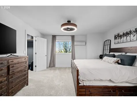 12332 SW 57th Avenue Portland OR 97219