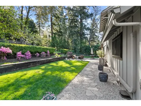 12332 SW 57th Avenue Portland OR 97219