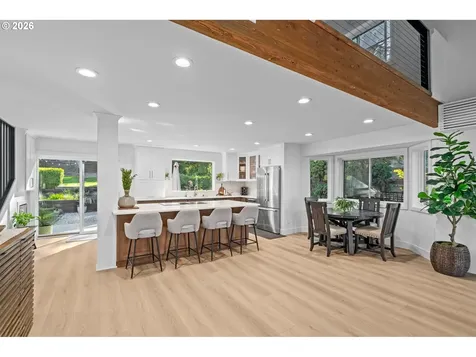 12332 SW 57th Avenue Portland OR 97219