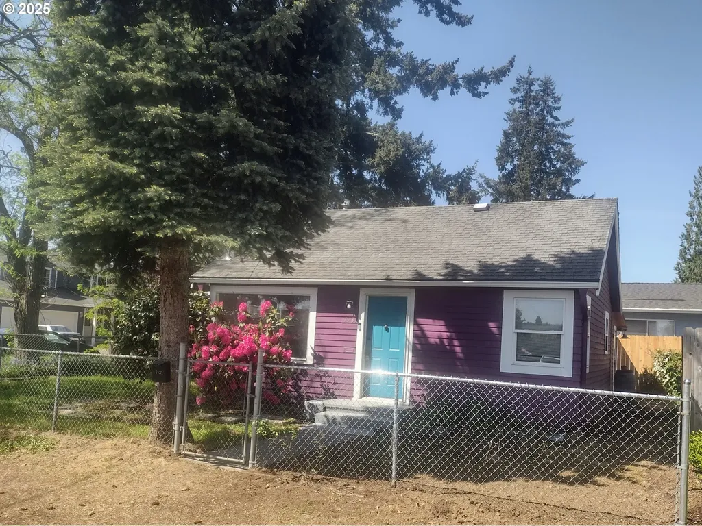 7731 SE 62nd Avenue Portland OR 97206