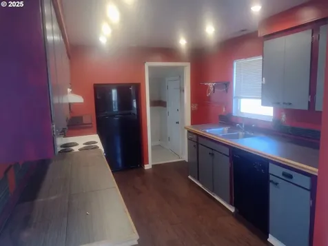 7731 SE 62nd Avenue Portland OR 97206
