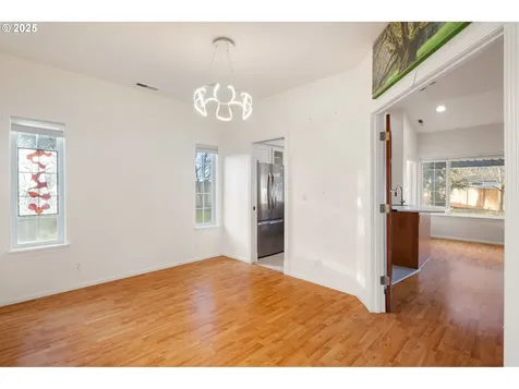 3180 Duck Horn Drive Eugene OR 97404