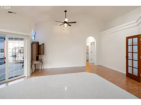 3180 Duck Horn Drive Eugene OR 97404