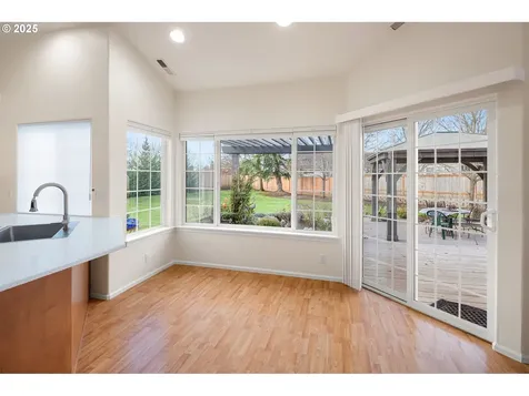 3180 Duck Horn Drive Eugene OR 97404