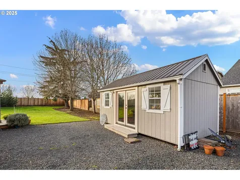 3180 Duck Horn Drive Eugene OR 97404