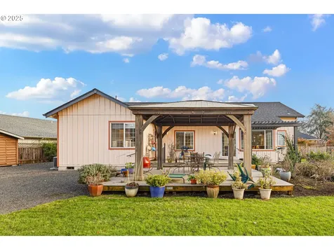 3180 Duck Horn Drive Eugene OR 97404