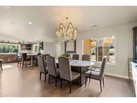 5996 Hayhurst Road Yoncalla OR 97499