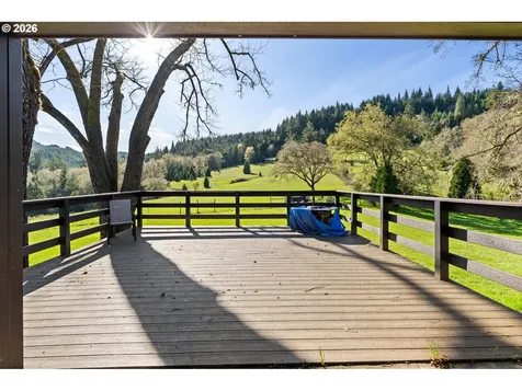 5996 Hayhurst Road Yoncalla OR 97499