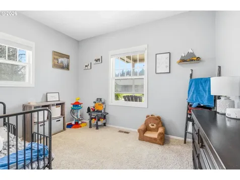 423 S 1st Street Silverton OR 97381