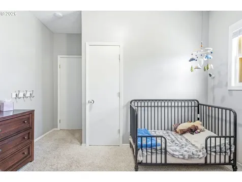 423 S 1st Street Silverton OR 97381