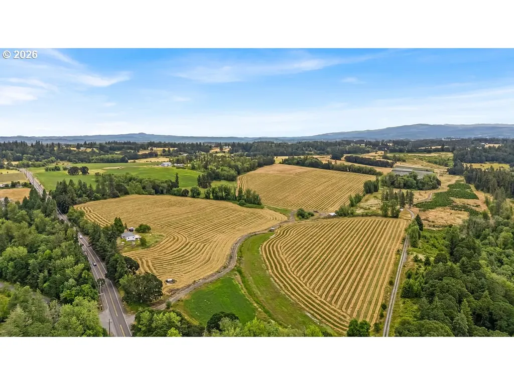 32998 S Highway 213 Molalla OR 97038