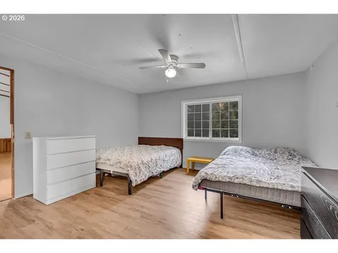 32998 S Highway 213 Molalla OR 97038