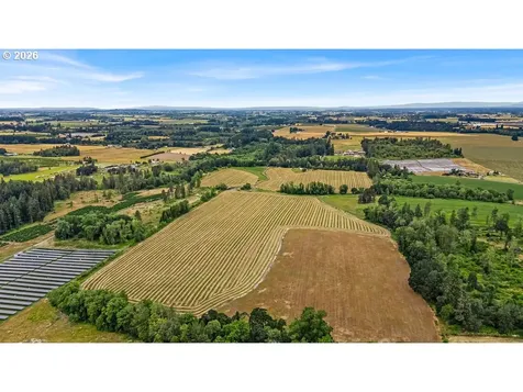 32998 S Highway 213 Molalla OR 97038