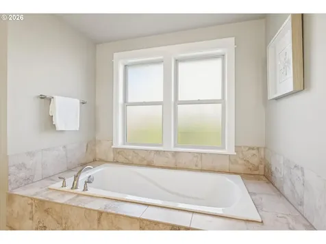 3041 Winkel Way West Linn OR 97068