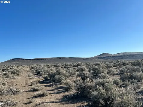 S Fandango Road Christmas Valley OR 97641