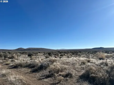 S Fandango Road Christmas Valley OR 97641