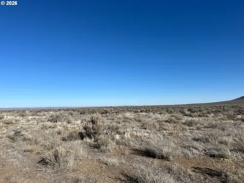 S Fandango Road Christmas Valley OR 97641