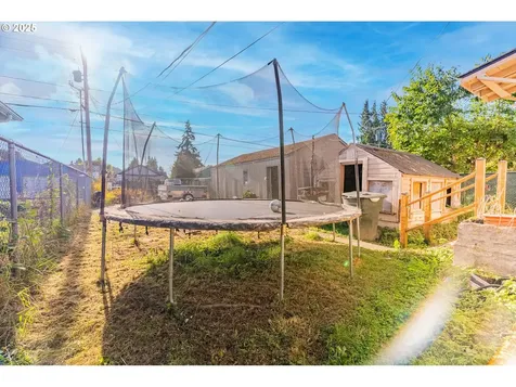 274 27th Avenue Longview WA 98632