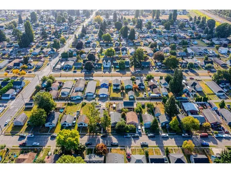 274 27th Avenue Longview WA 98632
