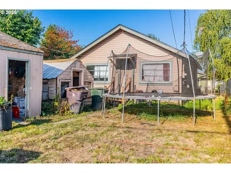 274 27th Avenue Longview WA 98632