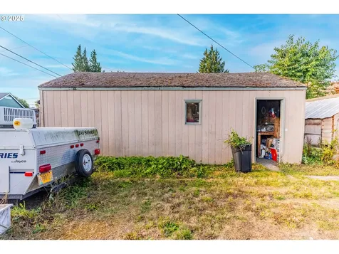 274 27th Avenue Longview WA 98632