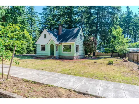 3230 SE 118th Avenue Portland OR 97266