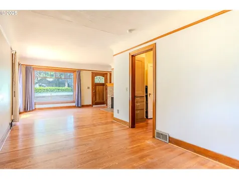 3230 SE 118th Avenue Portland OR 97266