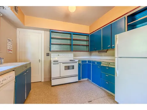 3230 SE 118th Avenue Portland OR 97266