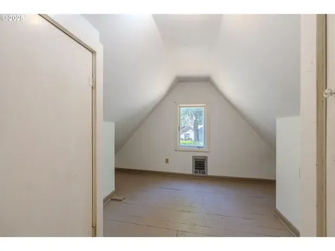 3230 SE 118th Avenue Portland OR 97266