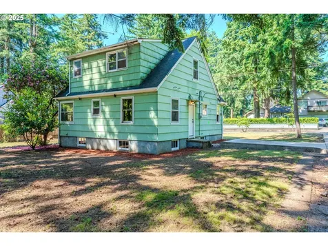 3230 SE 118th Avenue Portland OR 97266