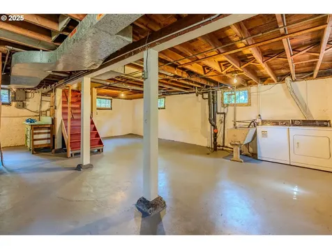 3230 SE 118th Avenue Portland OR 97266