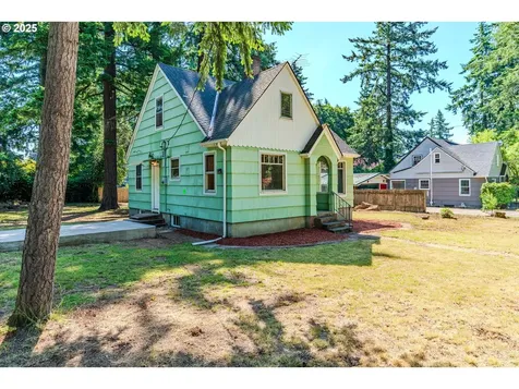 3230 SE 118th Avenue Portland OR 97266