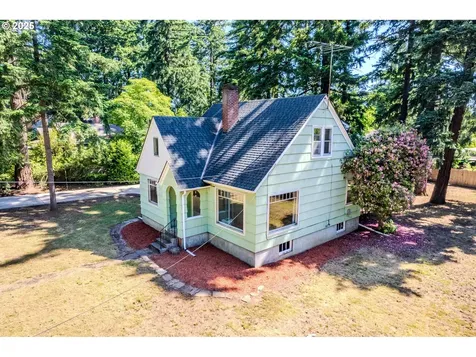 3230 SE 118th Avenue Portland OR 97266