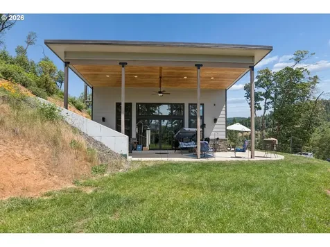 5795 Hubbard Creek Road Umpqua OR 97486