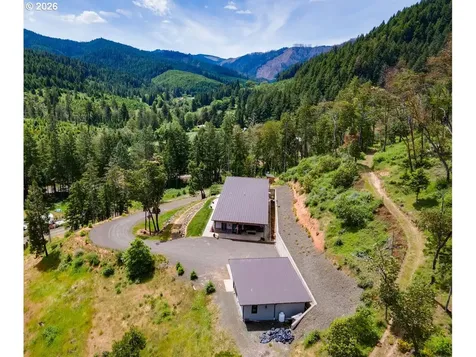 5795 Hubbard Creek Road Umpqua OR 97486