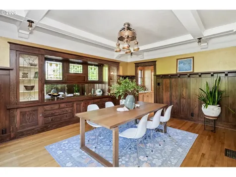 2732 NE 15th Avenue Portland OR 97212