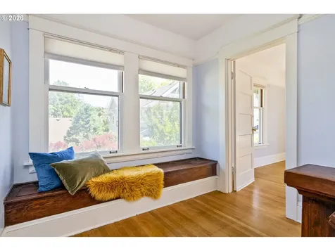 2732 NE 15th Avenue Portland OR 97212