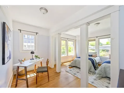 2732 NE 15th Avenue Portland OR 97212