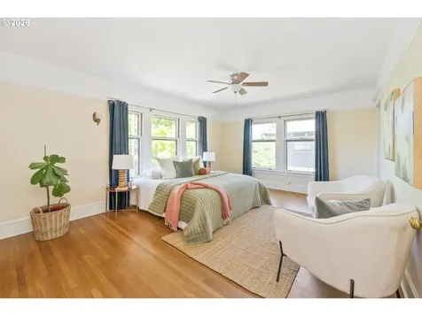 2732 NE 15th Avenue Portland OR 97212