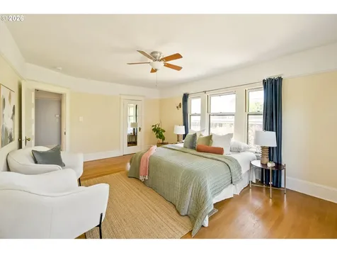 2732 NE 15th Avenue Portland OR 97212