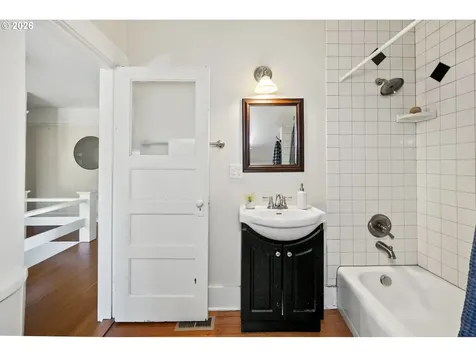 2732 NE 15th Avenue Portland OR 97212