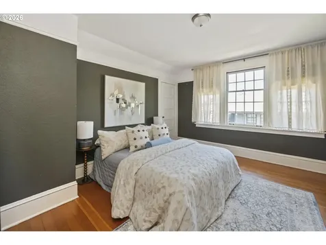 2732 NE 15th Avenue Portland OR 97212