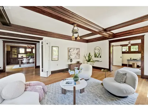 2732 NE 15th Avenue Portland OR 97212