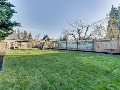 672 S Fir Street Canby OR 97013