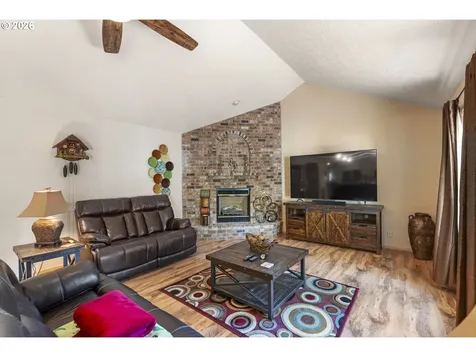 2951 Premiere Place Longview WA 98632