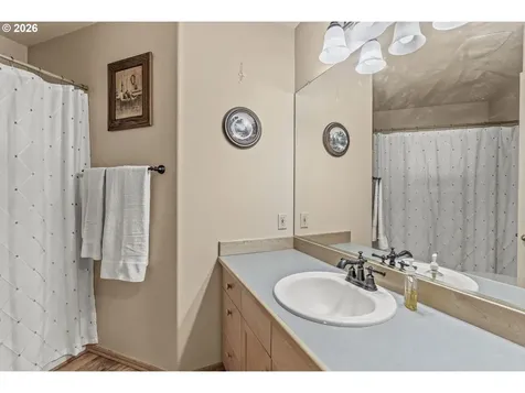 2951 Premiere Place Longview WA 98632
