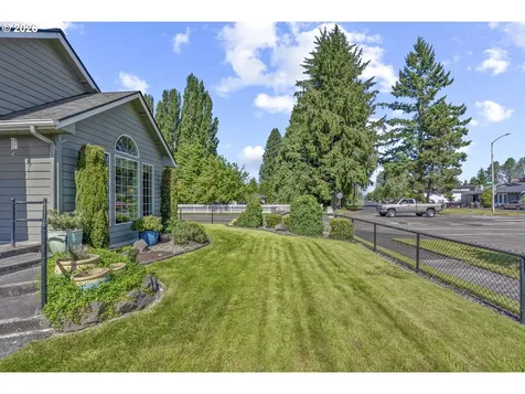 2951 Premiere Place Longview WA 98632